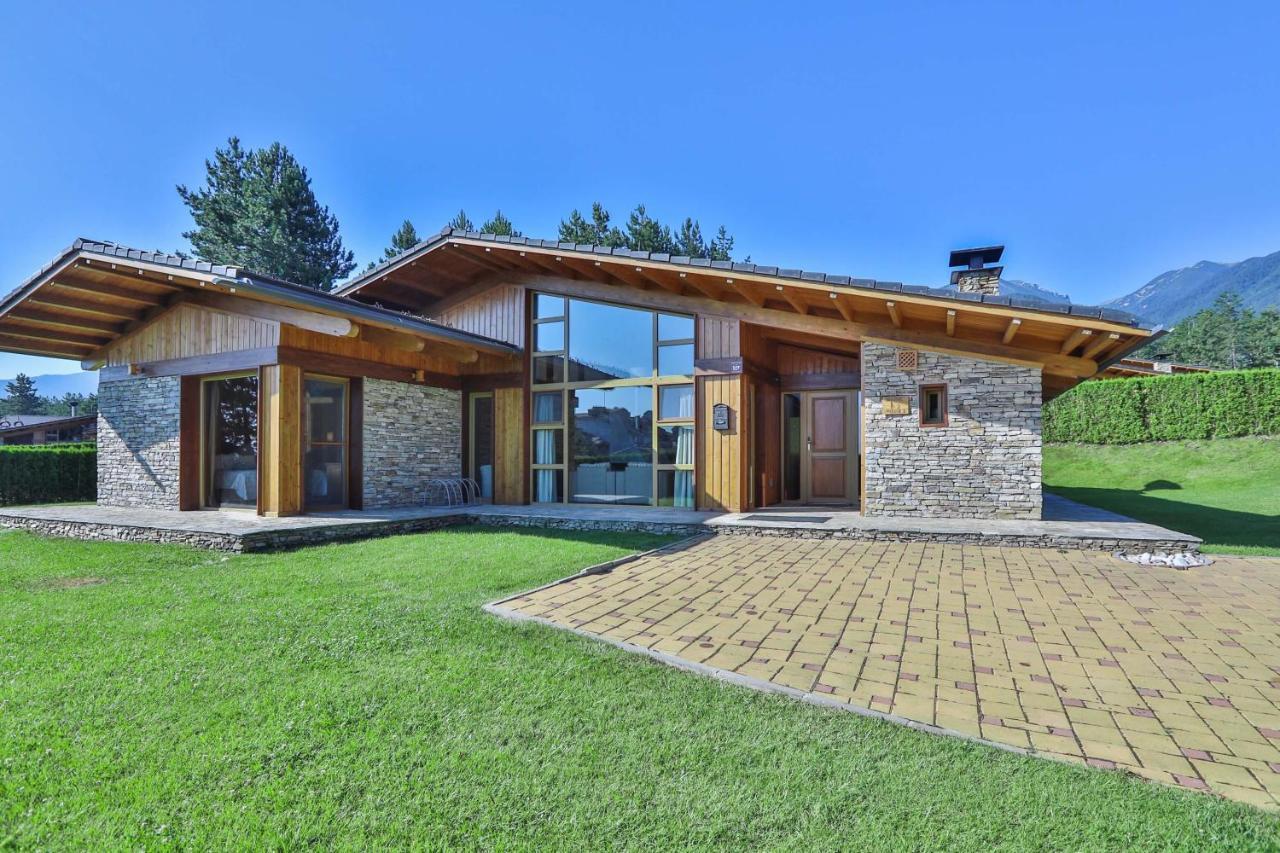 Luxury Chalets Pirin Golf & Country Club Бансько Екстер'єр фото