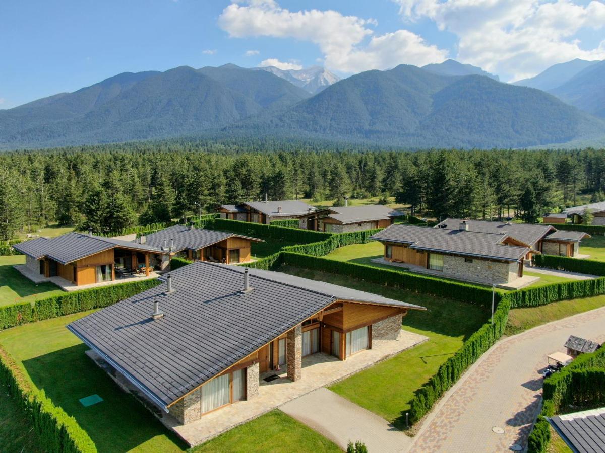 Luxury Chalets Pirin Golf & Country Club Бансько Екстер'єр фото
