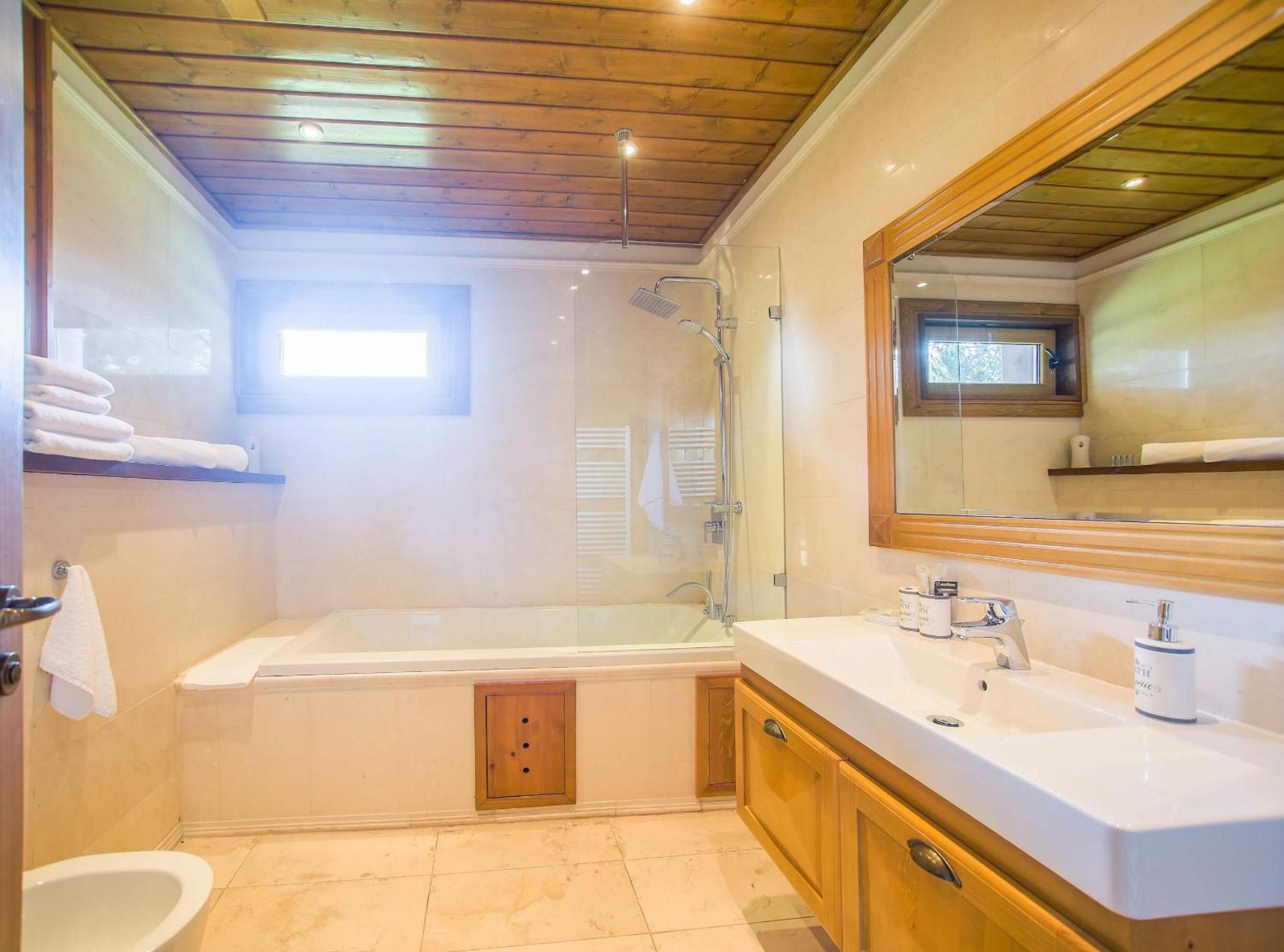 Luxury Chalets Pirin Golf & Country Club Бансько Номер фото